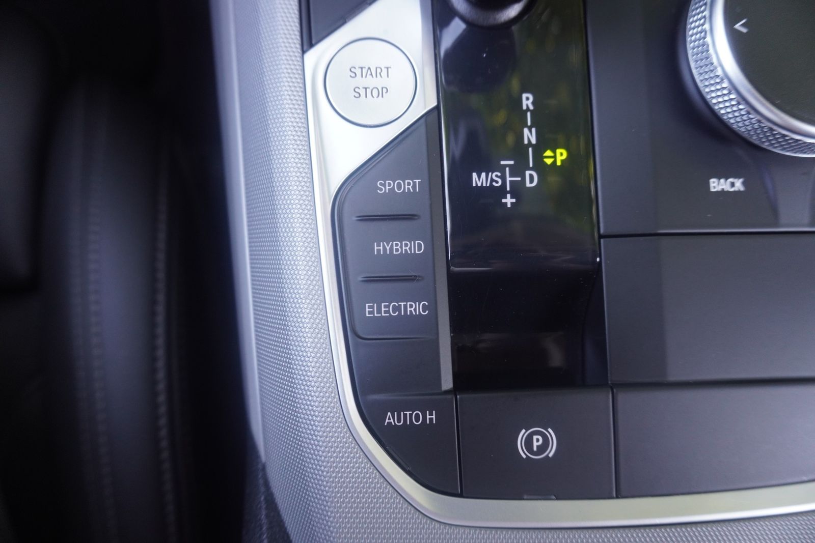 BMW 320e Advantage LED ACC Totwinkel Keyless-Go Navi foto 24