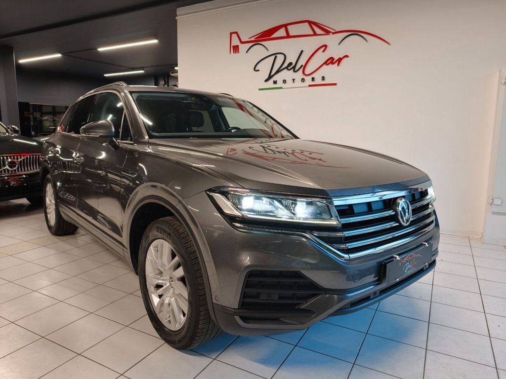 Image of Volkswagen Touareg