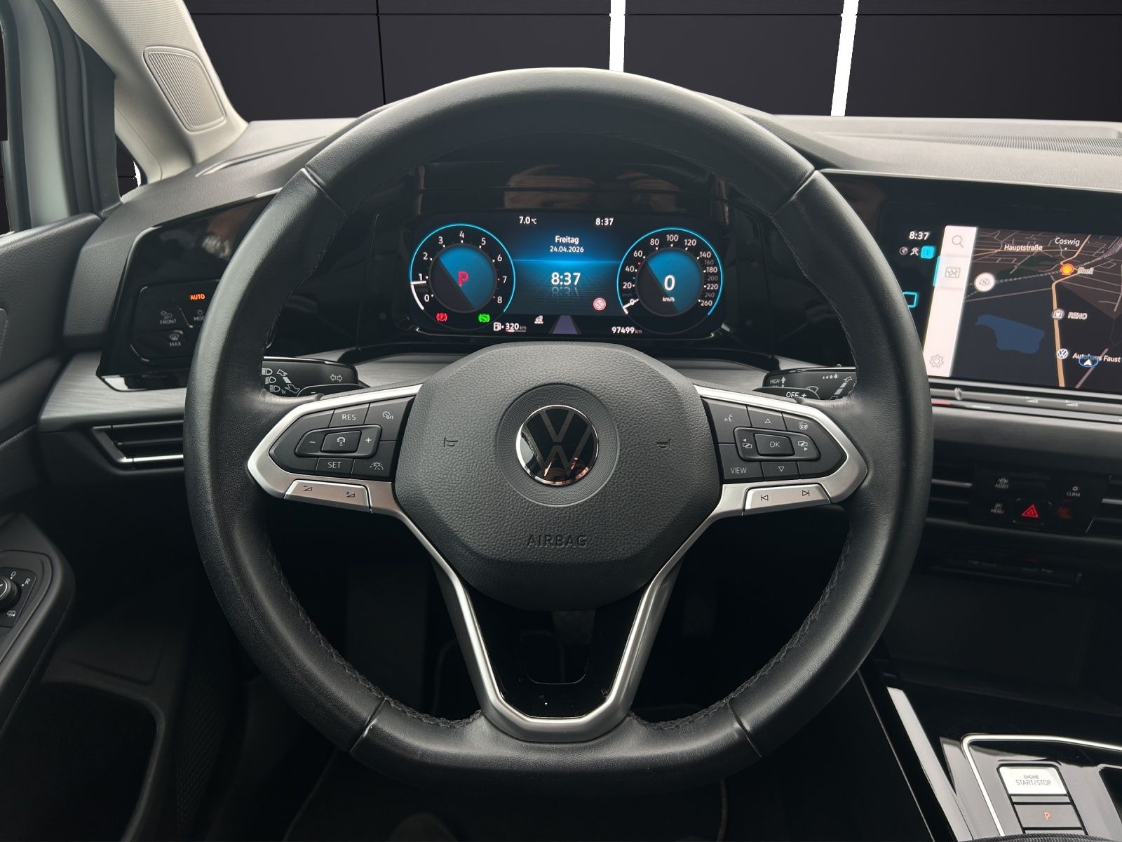 Fahrzeugabbildung Volkswagen Golf VIII Variant Style eTSI DSG LED+ ACC SH LRH