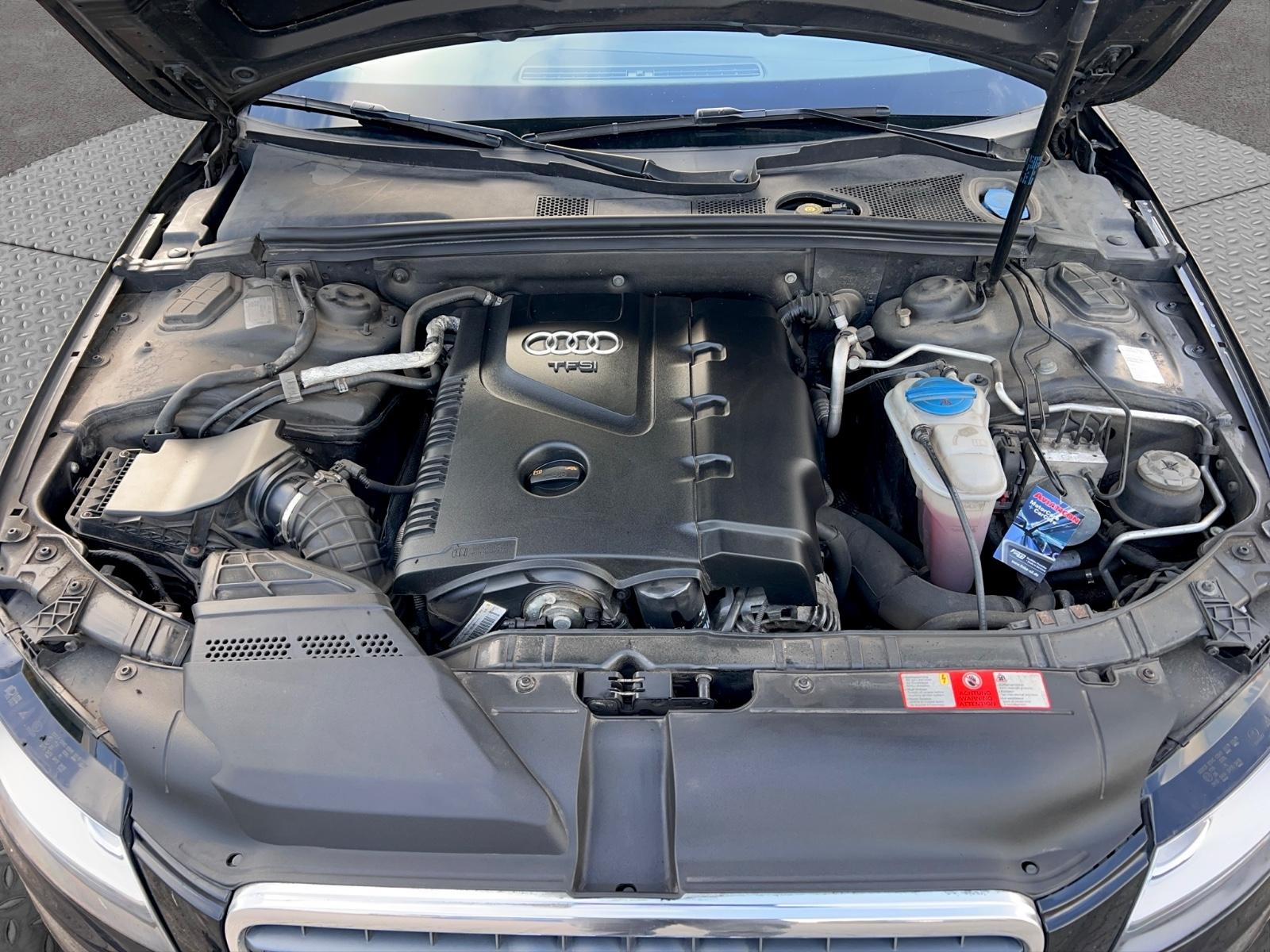 Audi A4 2009 — photo 24