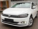 Volkswagen Polo VI 1.0 TSI/  1Hand/ TÜV 05/27/ Kamera/PDC - Volkswagen Polo: mit Klimaanlage