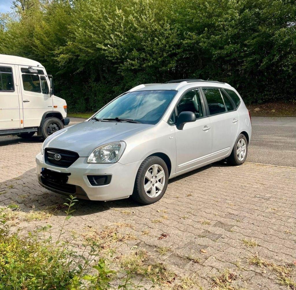 Kia Carens 2.0 CRDI Automatik