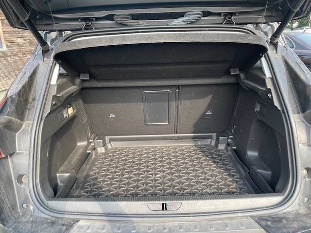 Fahrzeugabbildung Opel GRANDLAND X 1.2 Turbo Innovation AT