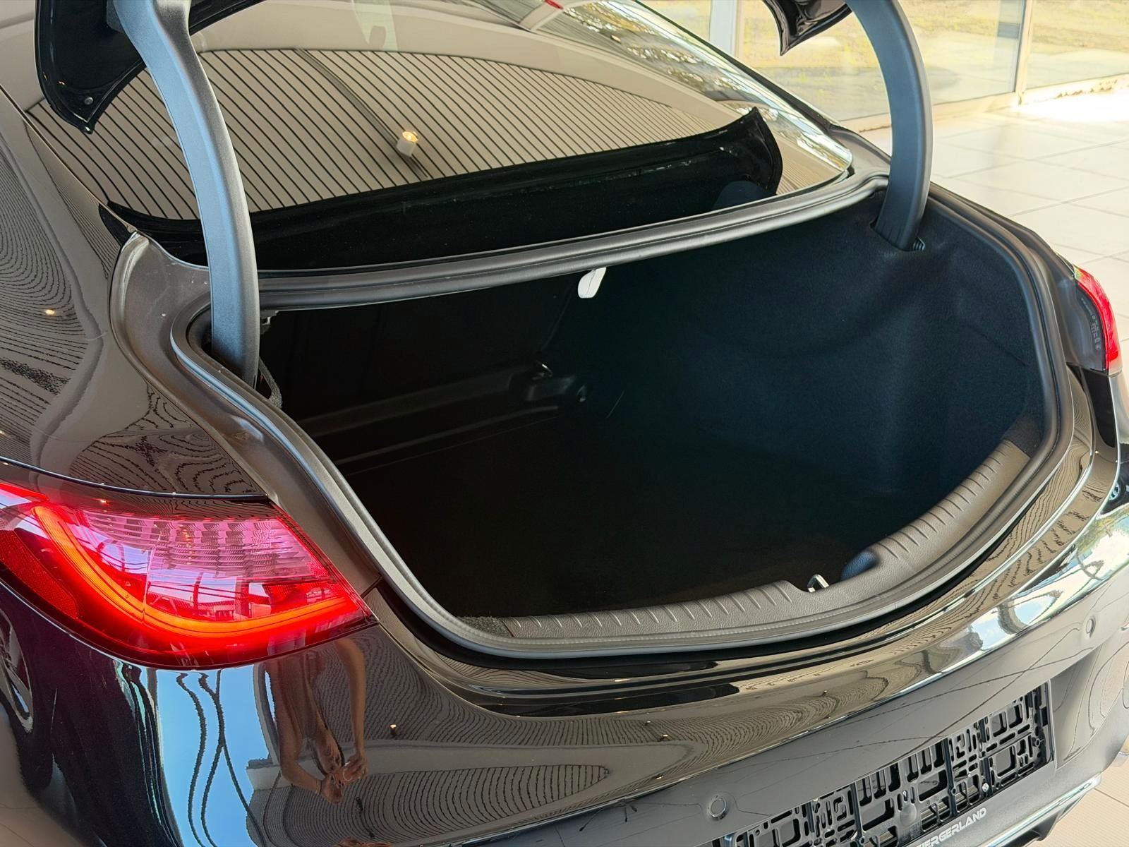 Mercedes-Benz CLE 300 Coupe 4Matic AMG Line Advanced Plus foto 8