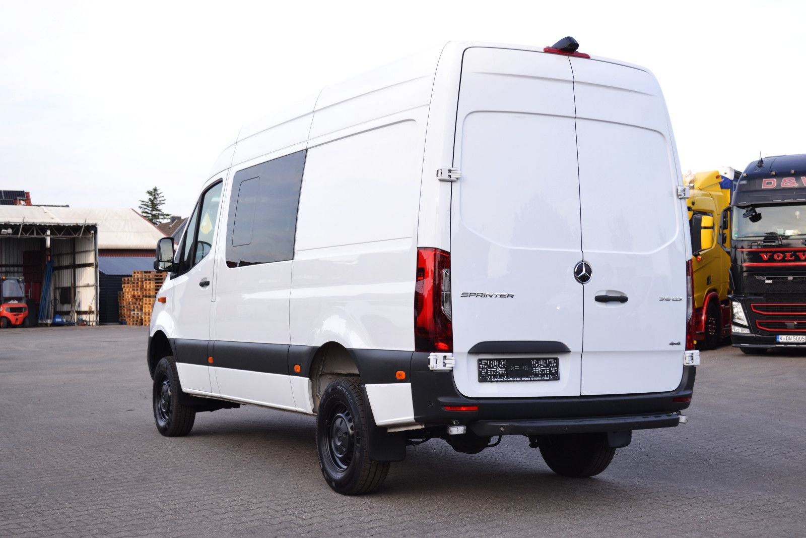Mercedes-Benz Sprinter 316 CDI Autom 4x4 Allrad 5 Sitze imagem 3
