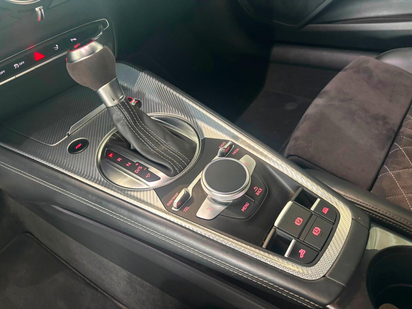 Audi TT RS Roadster 2.5 TFSI quattro