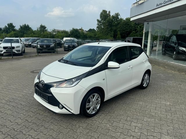Toyota Aygo AYGO x-play touch