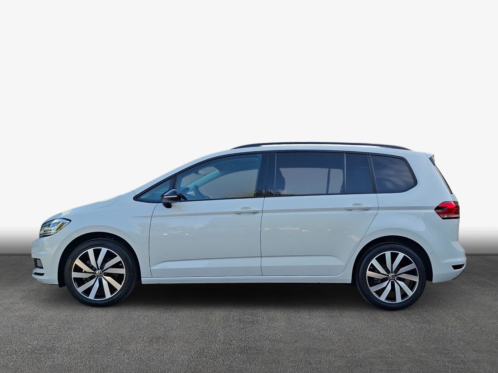 Volkswagen Touran 1.5 TSI DSG Highline Black Style 7-Sitzer foto 4
