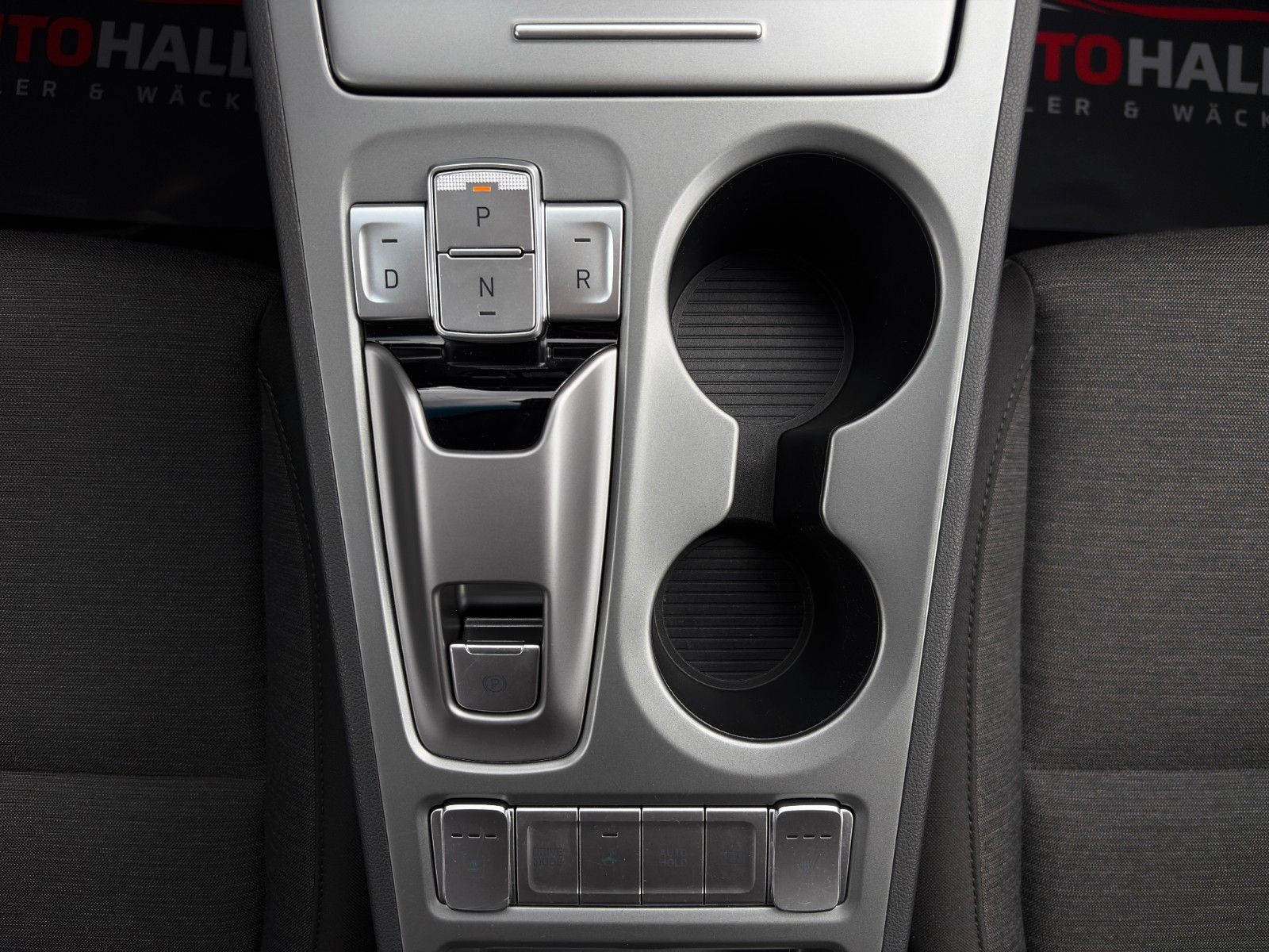 Fahrzeugabbildung Hyundai KONA E Edition 30+ SHZ LHZ LKA ACC KRELL CarPlay