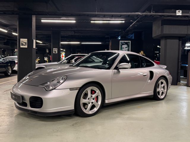 Porsche 911 Turbo Coupe 996