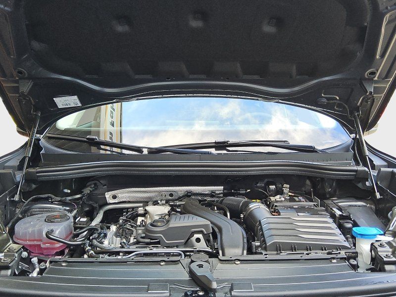 Fahrzeugansicht 20 Fahrzeugabbildung Volkswagen Tiguan 1.5 eTSI Life DSG
