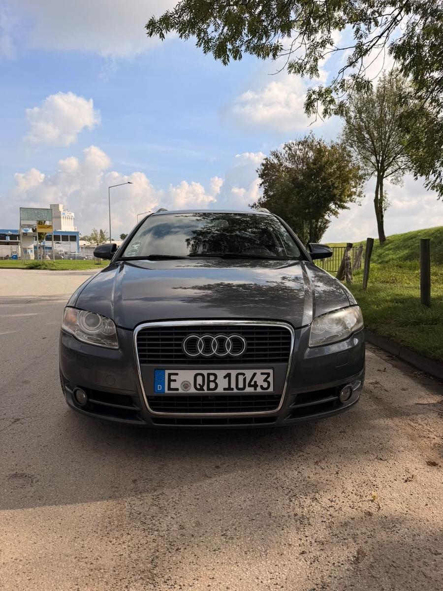 Audi A4 2005 — photo 10