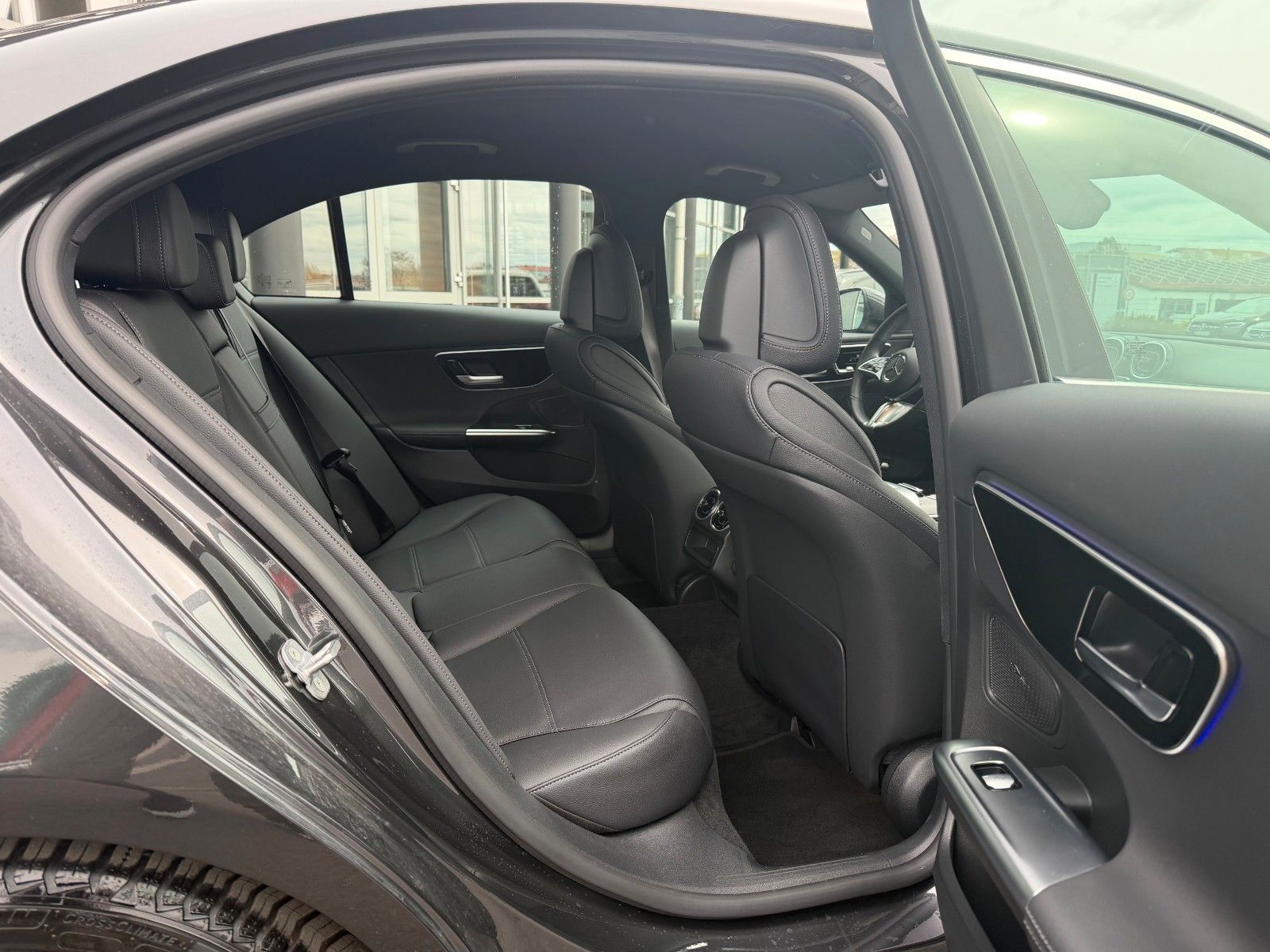 Fahrzeugabbildung Mercedes-Benz C 200d Avantgarde+Dirstr+Memory+Digital+TotW+