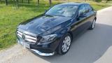 Mercedes-Benz LED PANORAMA  360 BURMESTER Head-up-Display - Mercedes-Benz E 400: Induktionsladefunktion