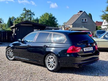 BMW 320 - 4