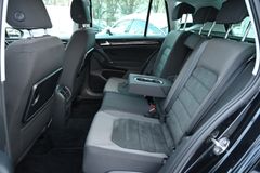 VW Golf Sportsvan VII 1.5 TSI Highline DSG Navi LED