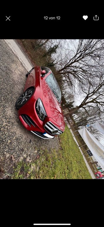 Image of Mercedes-Benz E 220