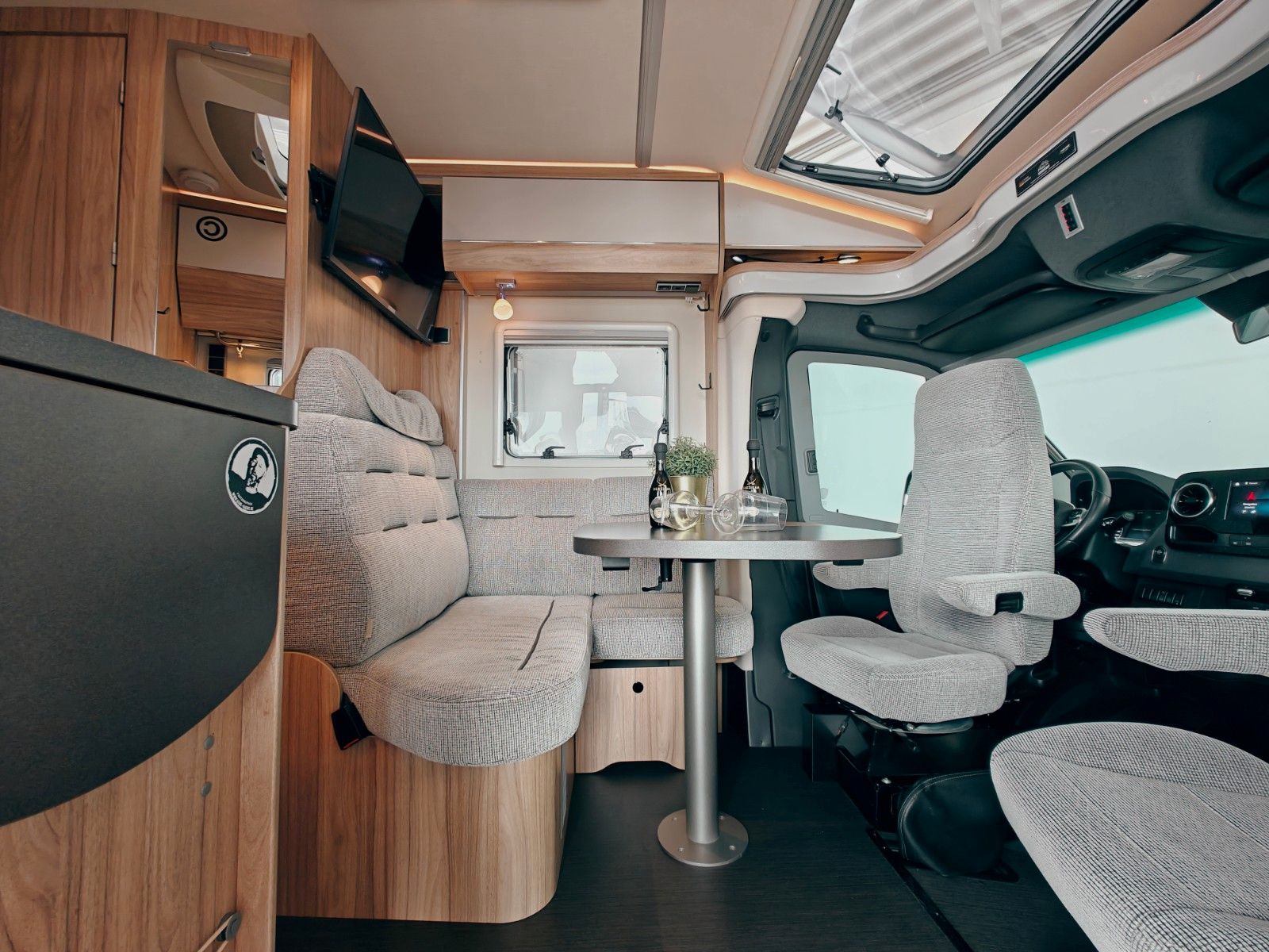 Fahrzeugabbildung HYMER / ERIBA / HYMERCAR ML - T 580 4x4 RSX - DRAUZZEN®