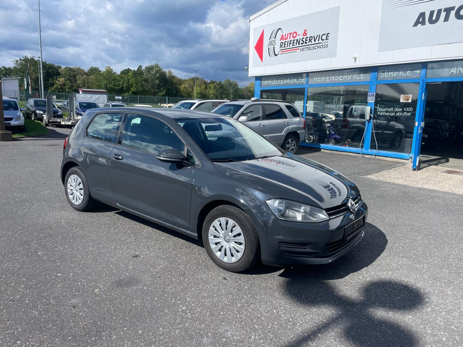 Volkswagen Golf Trendline BMT