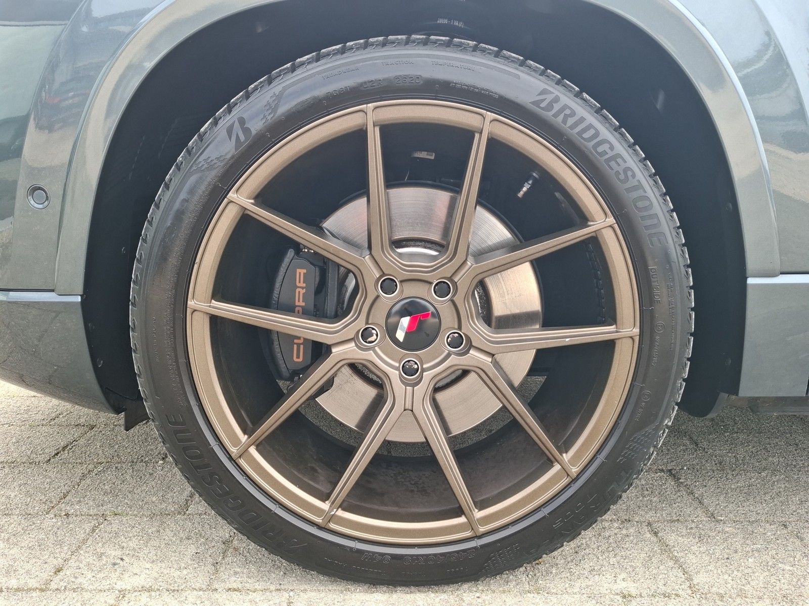 CUPRA Ateca 2.0 TSI 4Drive DSG / ACC / PANORAMA / SITZ - Image 18