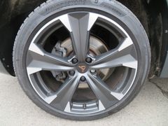 CUPRA Ateca 1.5 TSI DSG LED Nav Ahk 19'' virtual FullL CUPRA Ateca 1.5 TSI DSG LED Nav Ahk 19'' virtual FullL