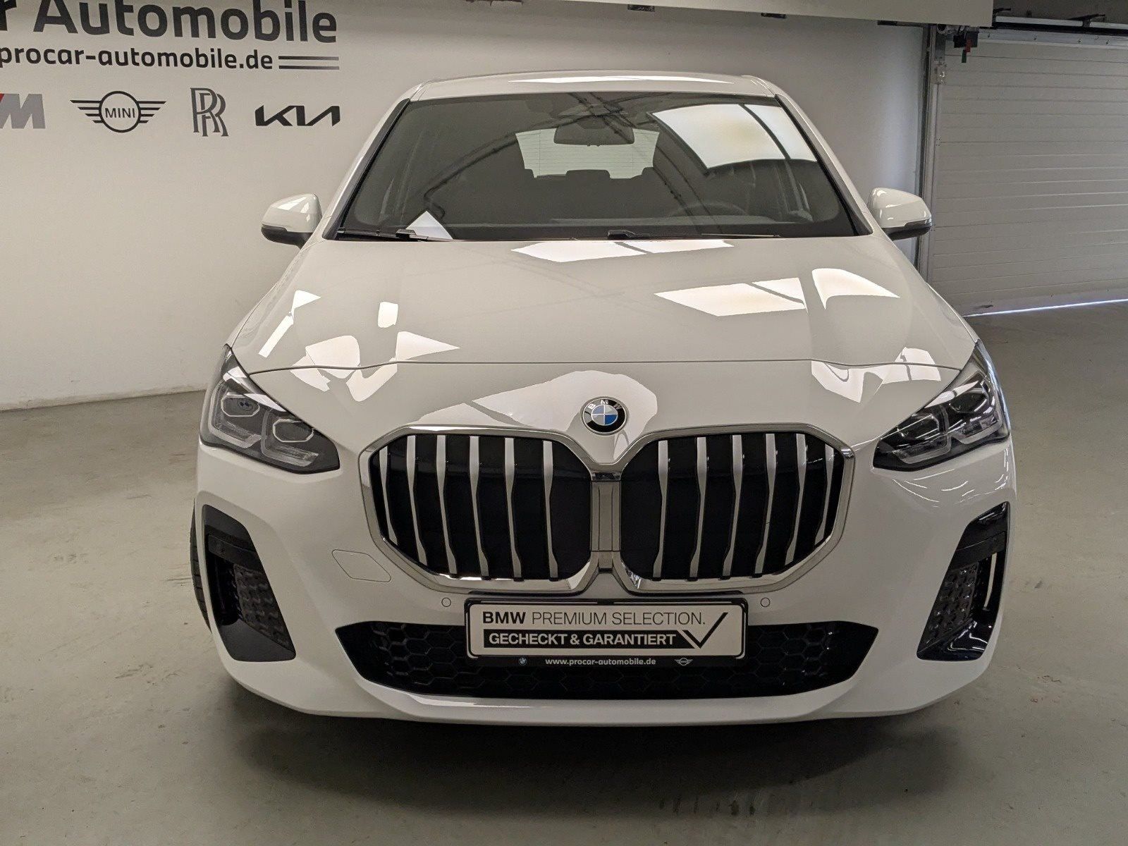 BMW 220 Active Tourer - Bild 3