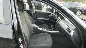 BMW 320 - 11