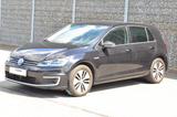 Volkswagen Golf VII Lim. e-Golf*NAVI*KLIMA*KAMERA*CAR-PLAY* - mit Elektro-Antrieb: Schwarz, Limousine