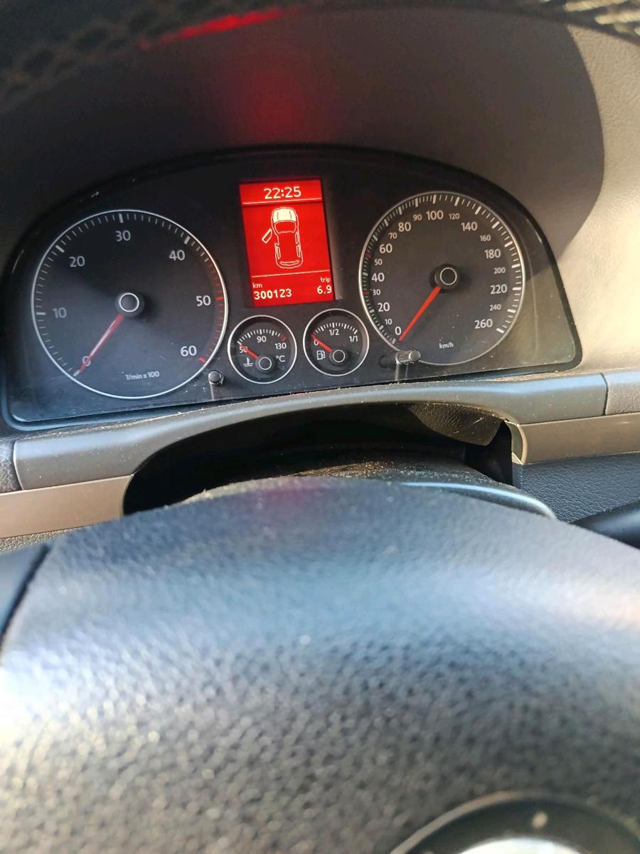 Volkswagen Touran 2007 — photo 14