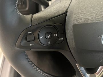 Fotografie des Opel Corsa F Kamera LED Sitzheizung Allwetterreifen
