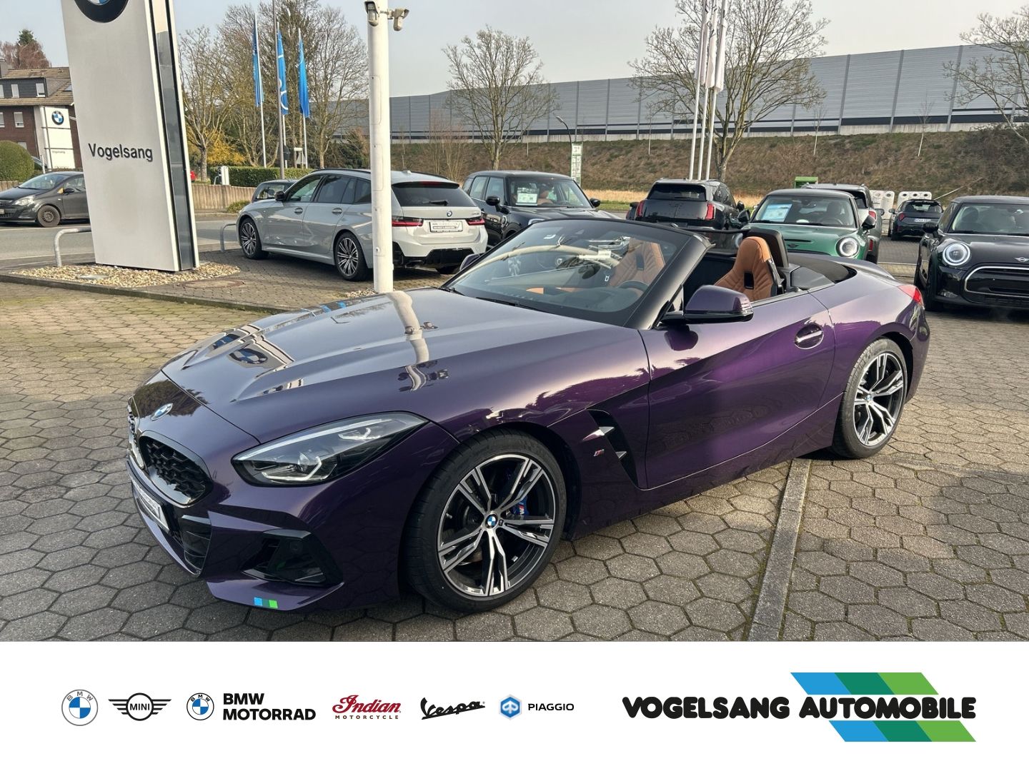 Fahrzeugabbildung BMW Z4 M40i Head-Up Kamera adaptives Fahrwerk Navi g