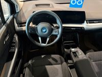 BMW 230 Active Tourer - Vorschau Bild 14