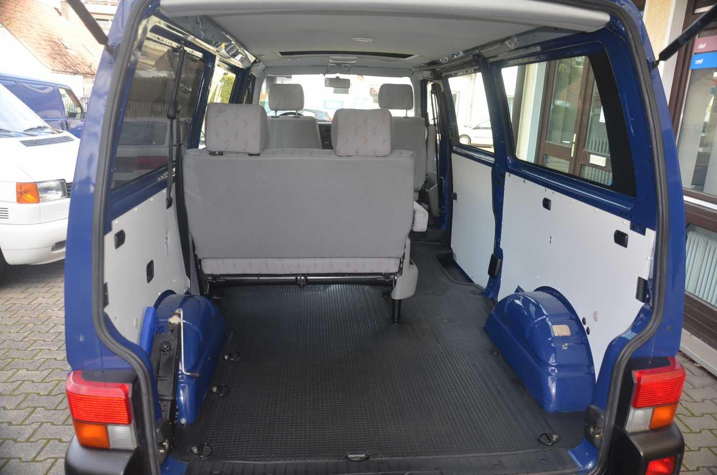 Volkswagen T4 Bus Kombi 2,5Benziner, langer Radstand