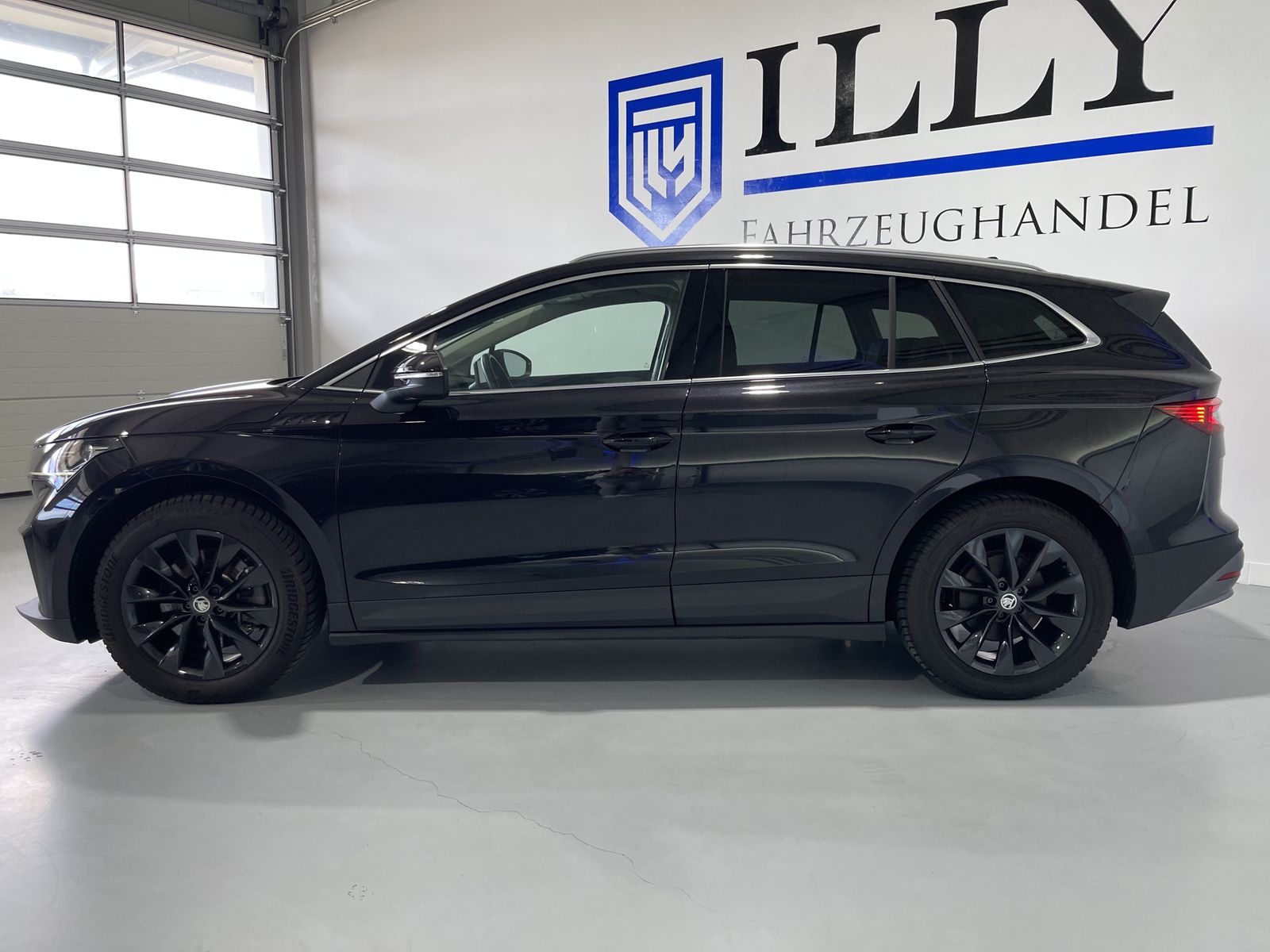 Fahrzeugabbildung SKODA Enyaq 80 Suite*Leder*LED-Matrix*Cam*AHK*