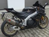Aprilia RSV 4 Factory 1100 Ultra Dark - APRILIA VON 126 BIS 250 CCM