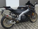 Aprilia RSV 4 Factory 1100 Ultra Dark - APRILIA VON 126 BIS 250 CCM