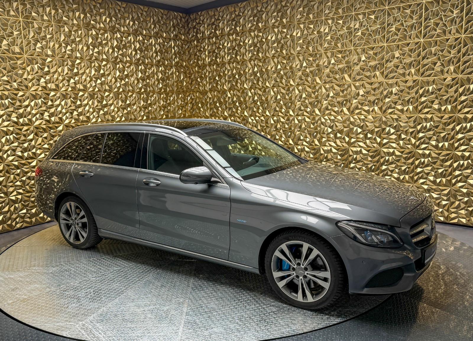 Mercedes-Benz C 350 T e|HEADUP|PANO|AHK|BURM|STANDHZ.|360 KAM.