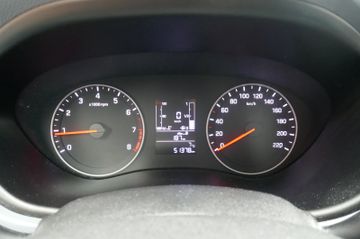 Fahrzeugabbildung Hyundai i20 Select aus 1. Hand