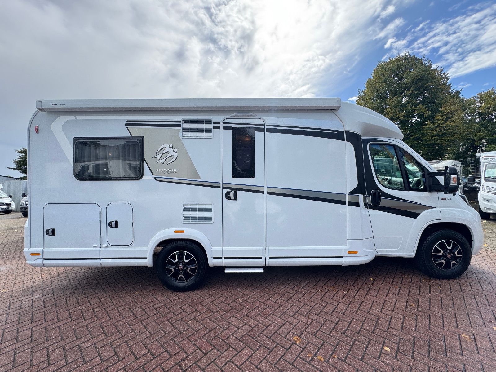 Vehicle map Knaus SKI TI 650 MF PLATINUM SELECTION LITHIUM 1st Hand