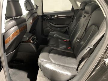 Audi A8 - 7