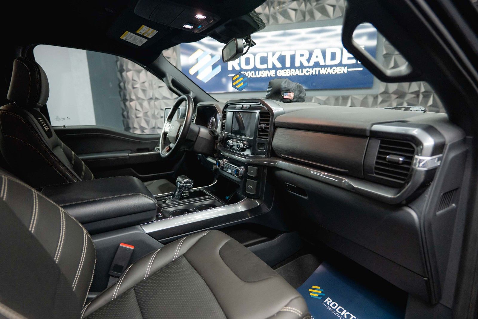 Fahrzeugabbildung Ford F150 3.5 V6 RAPTOR SuperCrew 4x4 Offroad LED 19%