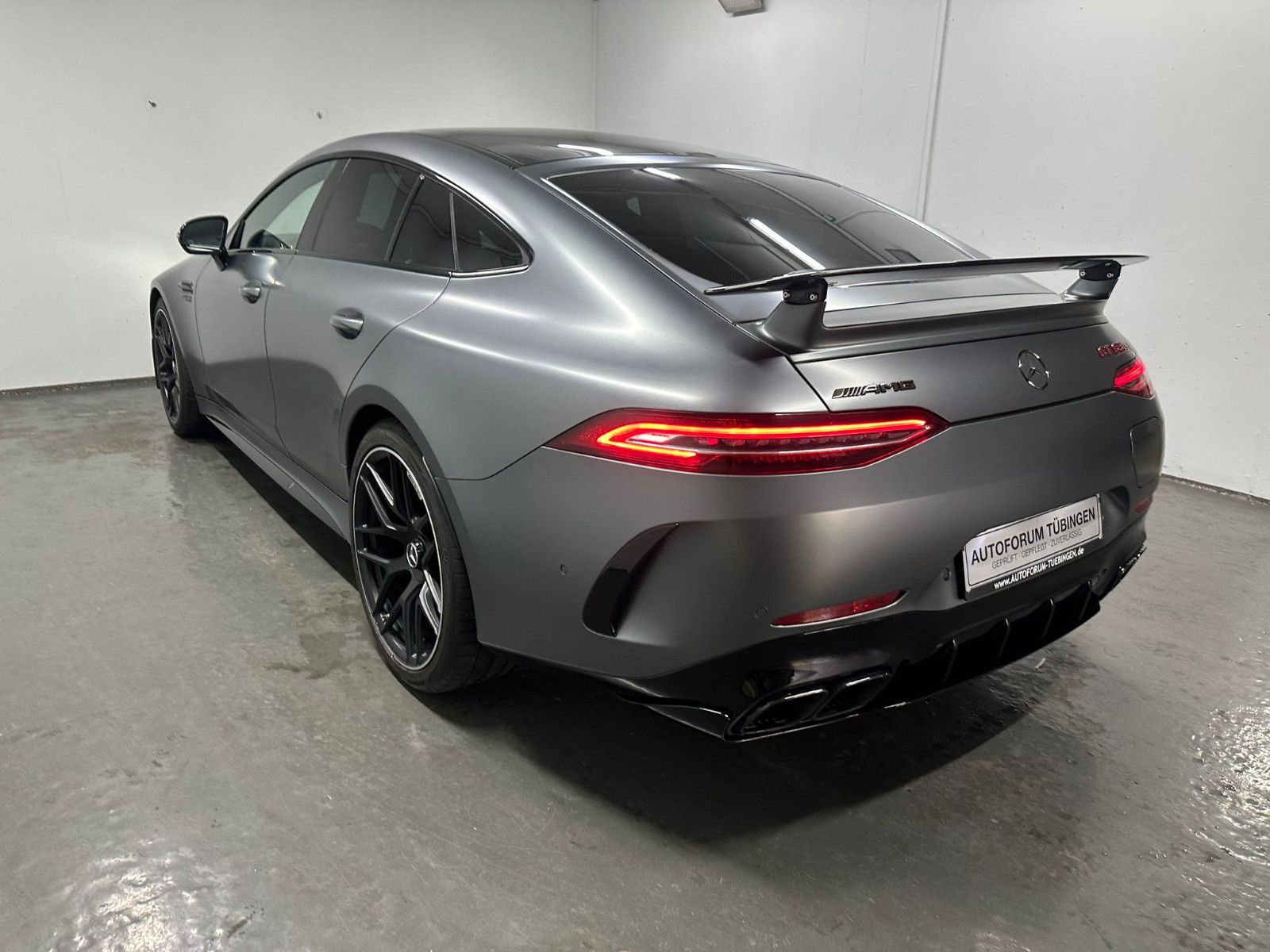 Fahrzeugabbildung Mercedes-Benz AMG GT 63 S E PERFORMANCE*AERODYNAMIK*MAGNO*
