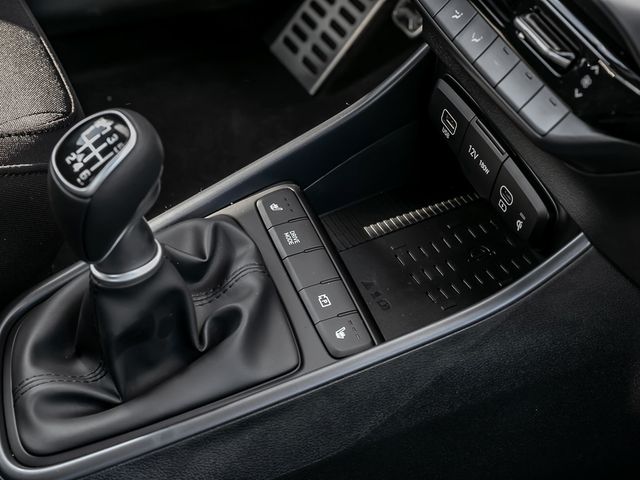 Hyundai Bayon 1.0 Trend 2WD Kamera Navi Komfort-Paket