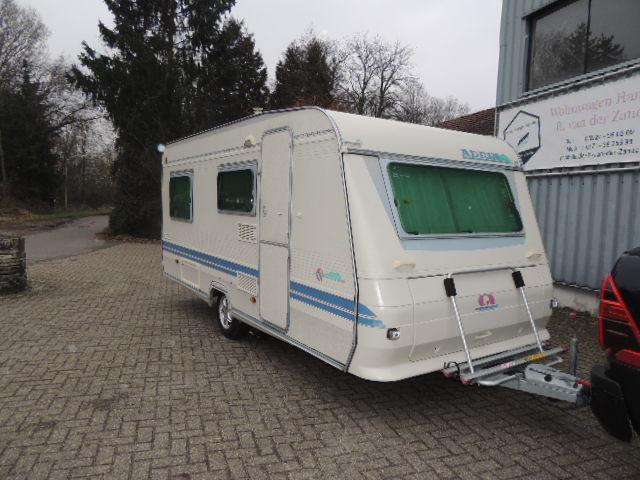 Adria Unica-Sonnensegel-MOVER-Französisches Bett-1300K