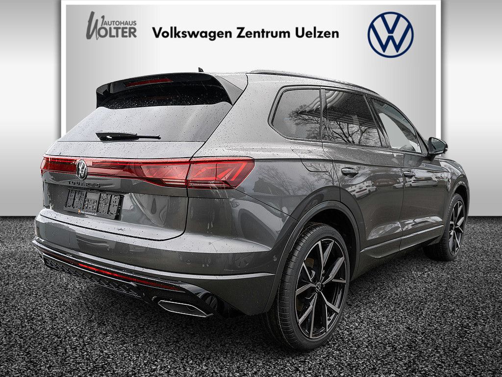 Fahrzeugabbildung Volkswagen Touareg 3.0 TDI R-Line 4MOTION PANO MATRIX-LED