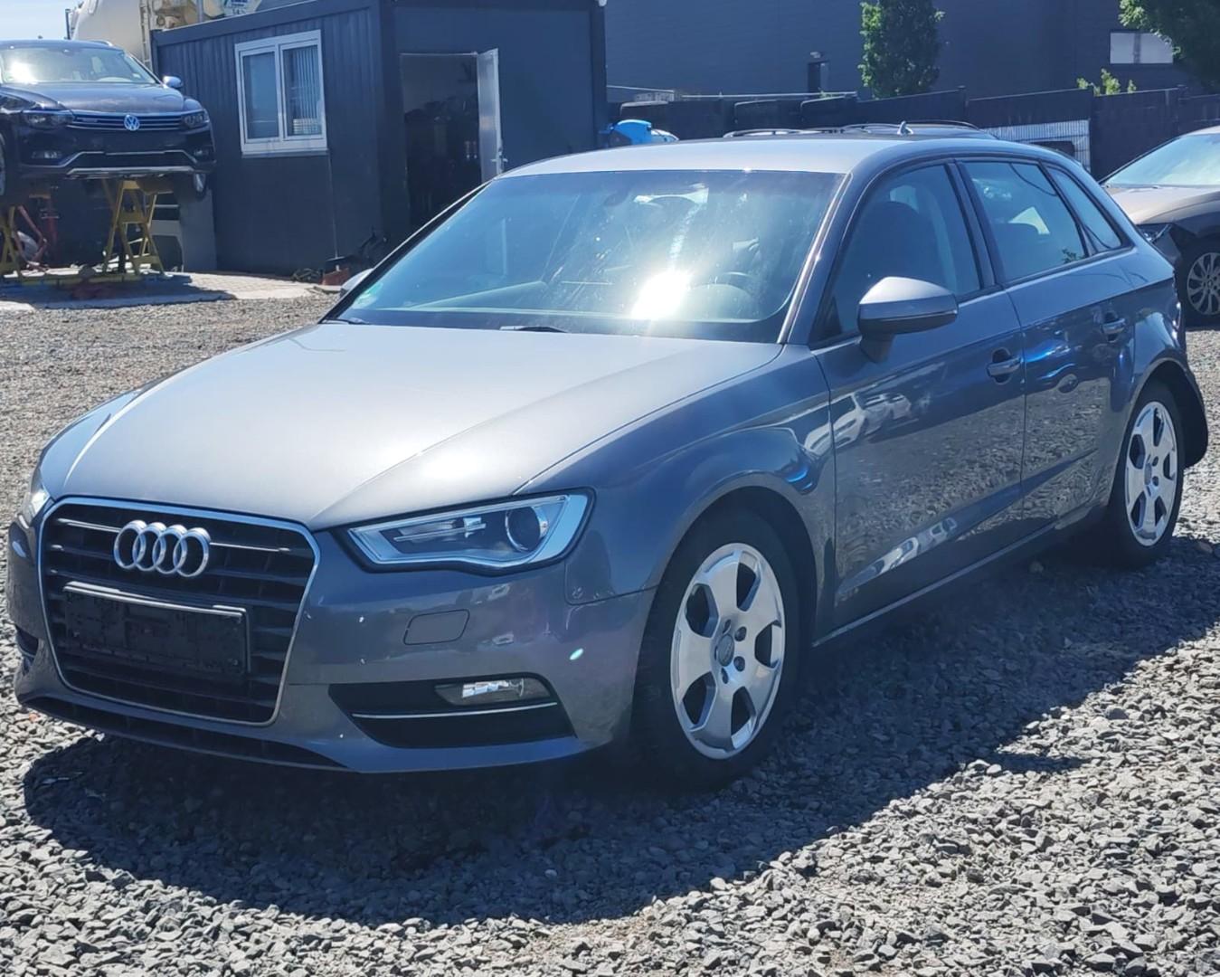 Audi A3-ambition-NAVI-XENON-1.4