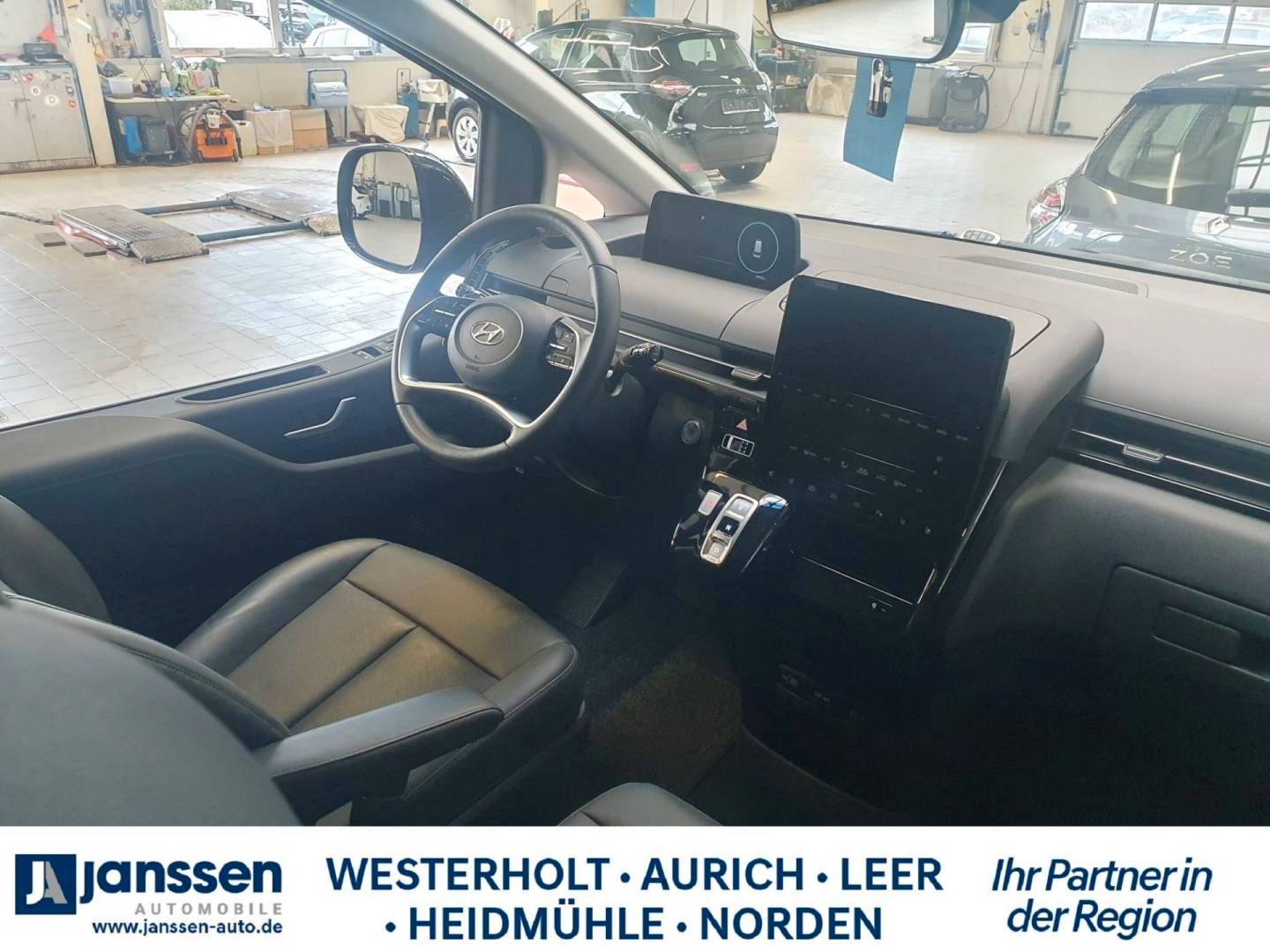 Fahrzeugabbildung Hyundai STARIA 9-Sitzer 2.2 CRDi 8 A/T 2WD (177PS) PRIME