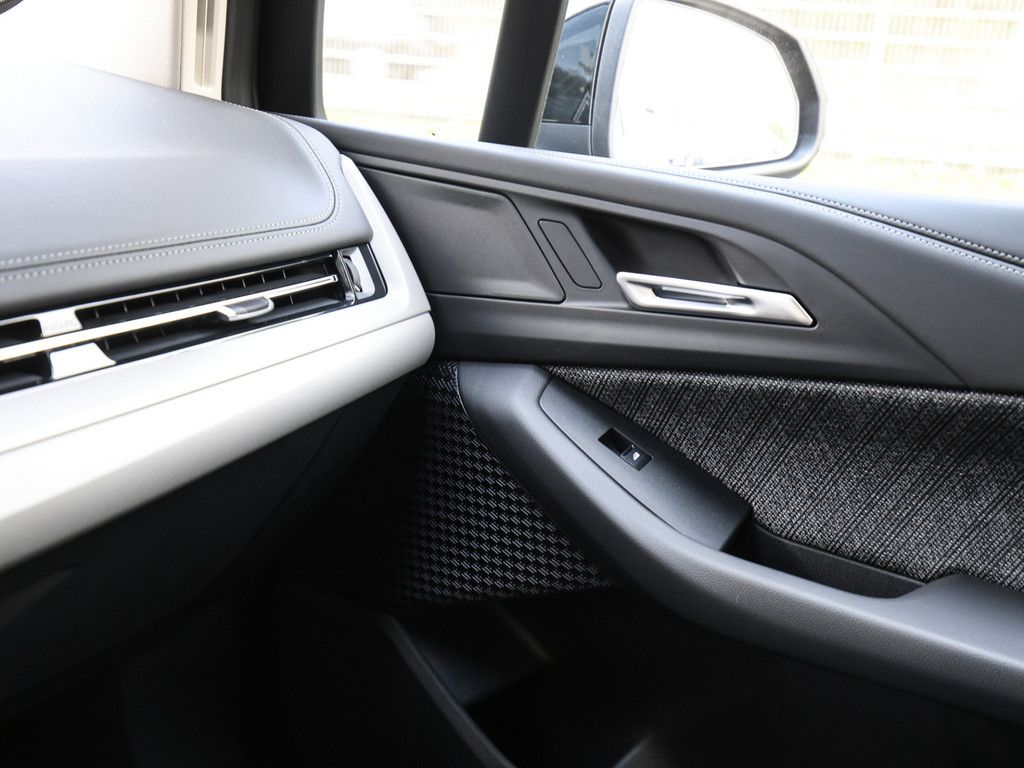 BMW 218 Active Tourer - Bild 17