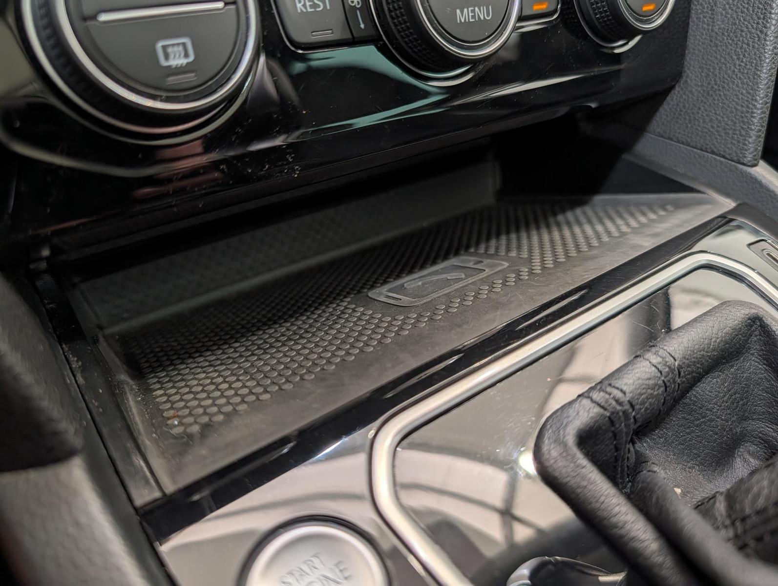 Volkswagen Passat 1.5 TSI DSG R-line ACC LED Pano L, миниатюра 19