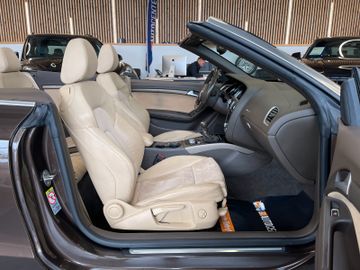 Audi A5 Cabriolet 1.8 TFSI *NAVI*PDC*SZHZ*BIXENON*KAM